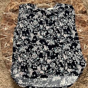 NWOT Women's Loft top Sz XL